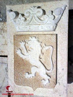 ALGUNOS ESCUDOS REALIZADOS