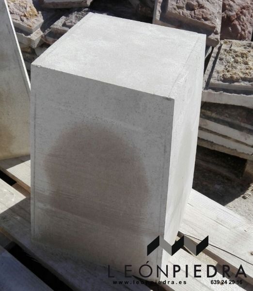 Peana arenisca corte sierra