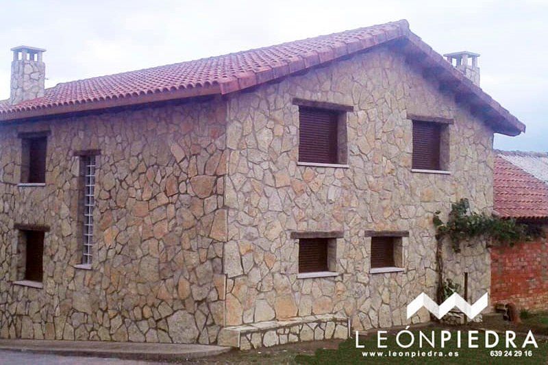Rehabilitación fachadas León Piedra
