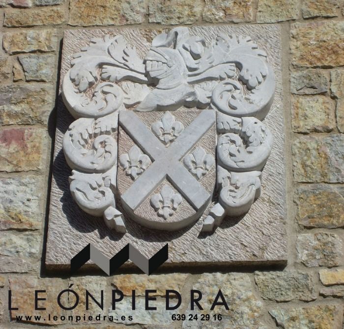 Escudo Cembranos en piedra