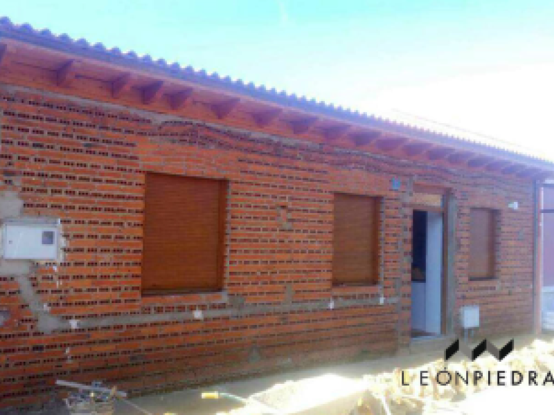 Fachada vivienda antes de reforma